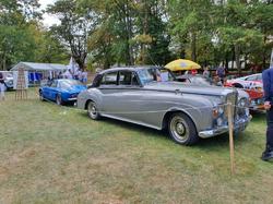  <a style='color: #fff;' href='/uploaded/photo/17eme-edition-du-week-end-d-elegance-automobile-de-nieppe-5d886a0570628.jpg'>(Télécharger)</a>