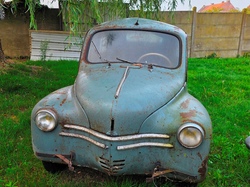  <a style='color: #fff;' href='/uploaded/photo/4cv-1954-a-vendre-6916f51a1a564.jpg'>(Télécharger)</a>