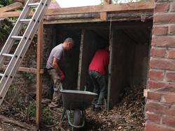  <a style='color: #fff;' href='/uploaded/photo/debarras-et-debut-des-travaux-au-local-5f19b34cac11f.jpg'>(Télécharger)</a>