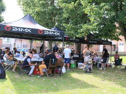  <a style='color: #fff;' href='/uploaded/photo/ducasse-de-fleurbaix-6502b3d968c4b.jpg'>(Télécharger)</a>