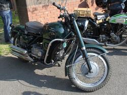  <a style='color: #fff;' href='/uploaded/photo/expo-bourse-du-22-avril-2018-photos-de-guy-pilarczyk-5b05d5d979de8.jpg'>(Télécharger)</a>