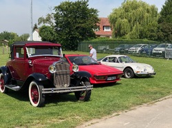  <a style='color: #fff;' href='/uploaded/photo/expo-vehicules-a-locon-5d0fbd1504b64.jpg'>(Télécharger)</a>