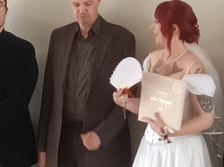  <a style='color: #fff;' href='/uploaded/photo/mariage-de-beatrice-et-dominique-63426d68b79cb.jpg'>(Télécharger)</a>