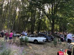  <a style='color: #fff;' href='/uploaded/photo/olivier-et-catherine-en-vacances-avec-leur-ford-goulot-de-dompierre-5d84d36168e57.jpg'>(Télécharger)</a>