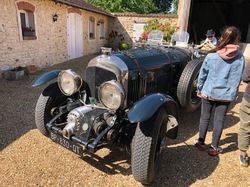  <a style='color: #fff;' href='/uploaded/photo/rallye-promenade-au-depart-de-dourdan-60bb1d4c6c1cf.jpg'>(Télécharger)</a>