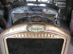  <a style='color: #fff;' href='/uploaded/photo/refection-peugeot-190-5acb94e0b7af1.jpg'>(Télécharger)</a>
