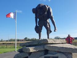  <a style='color: #fff;' href='/uploaded/photo/sortie-2-roues-bataille-de-fromelles-6522b85510efa.jpg'>(Télécharger)</a>